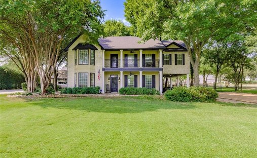 House in Mansfield, Texas, United States 1