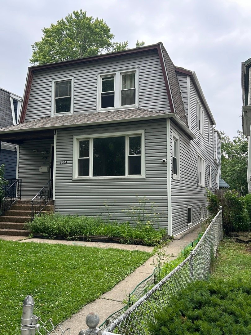 Evanston, Illinois, United States 2 - 18342565