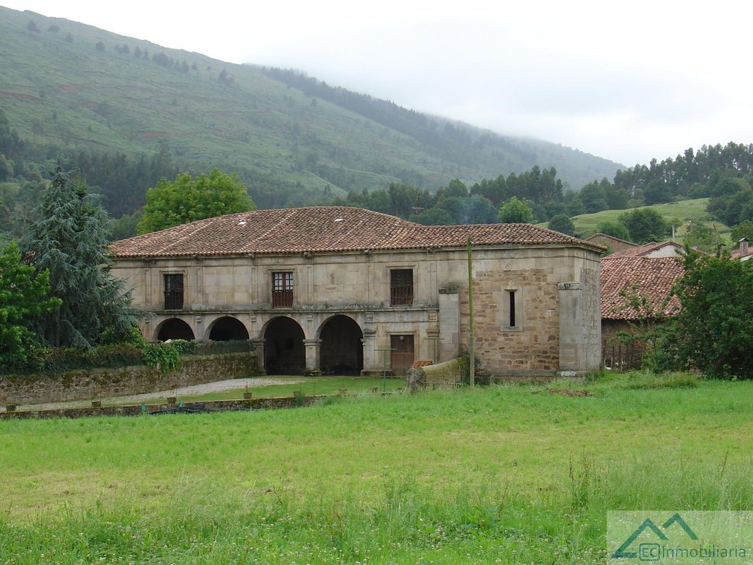 House in Cabezon de la Sal, Cantabria, Spain 3 - 15302074