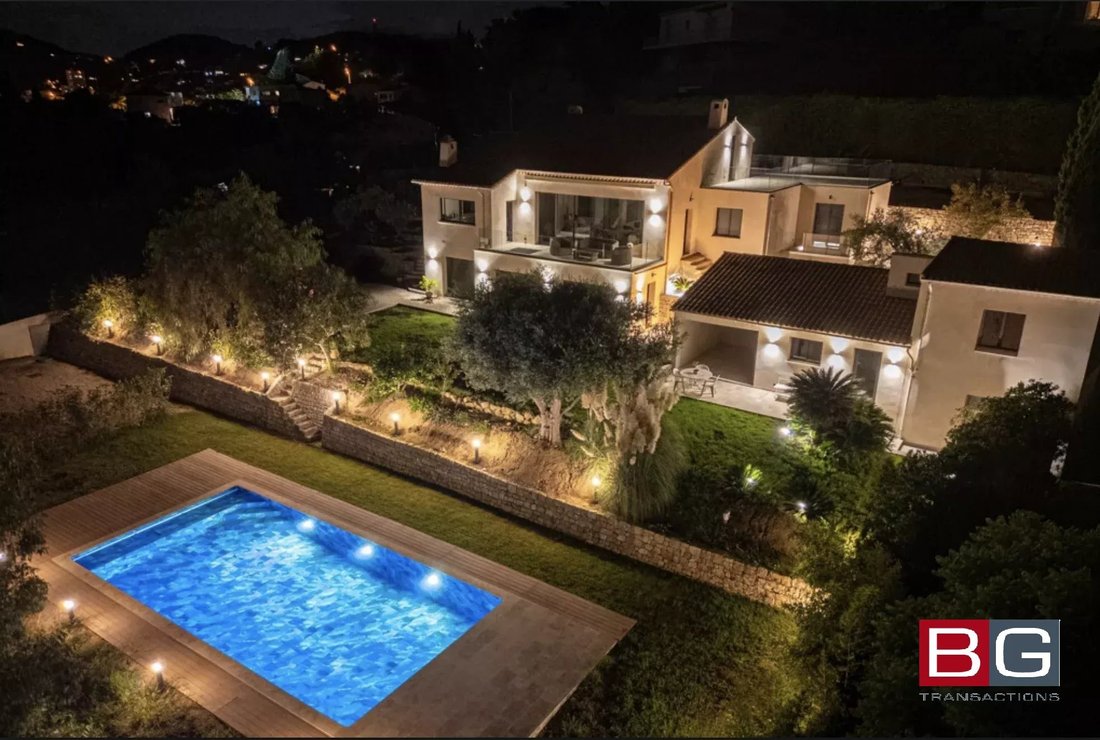 House in Brusquet-Retenaou-Devens, Vallauris, France 1 - 18347496