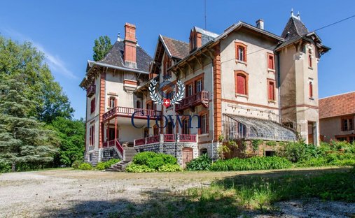Schloss in Centre Ville, Bourg-en-Bresse, Frankreich 1