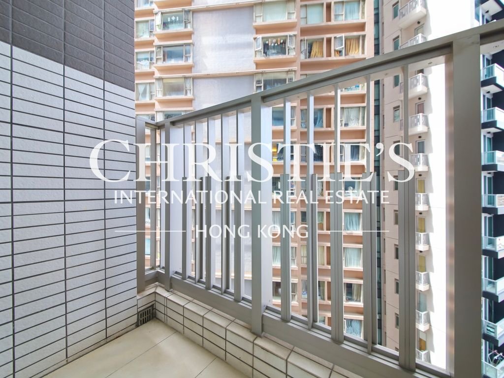 Apartment in Hong Kong, Hong Kong 3 - 18343150