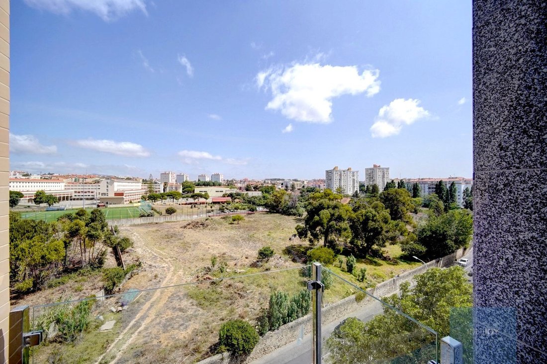 Apartment in Carcavelos e Parede, Lisbon, Portugal 2 - 18346687