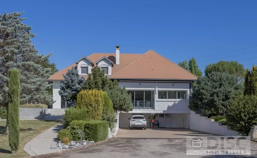 House in Monteils, Occitania, France 1