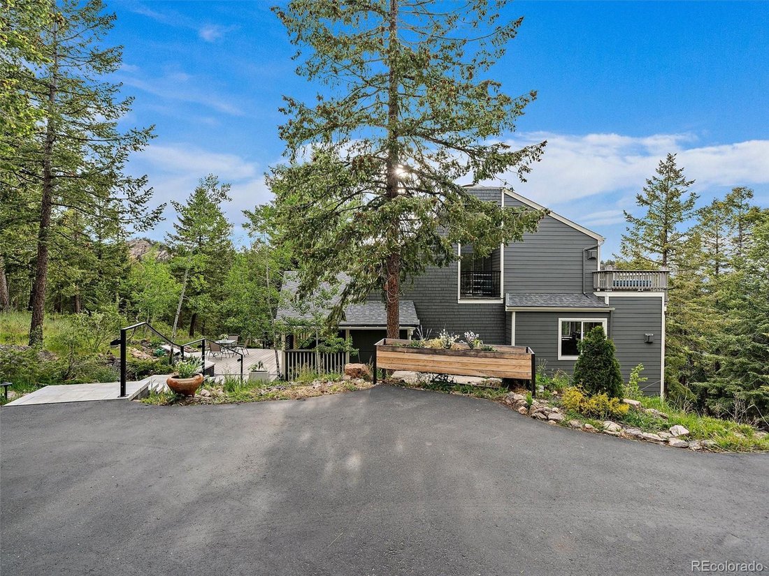 Casa a Evergreen, Colorado, Stati Uniti 2 - 18347046