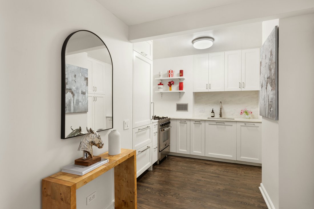 Co Op in New York, New York, United States 2 - 16900358