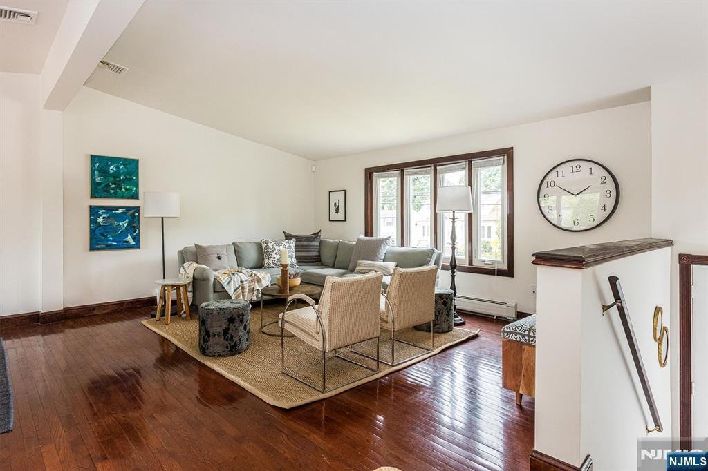 House in Montclair, New Jersey, United States 3 - 18342619