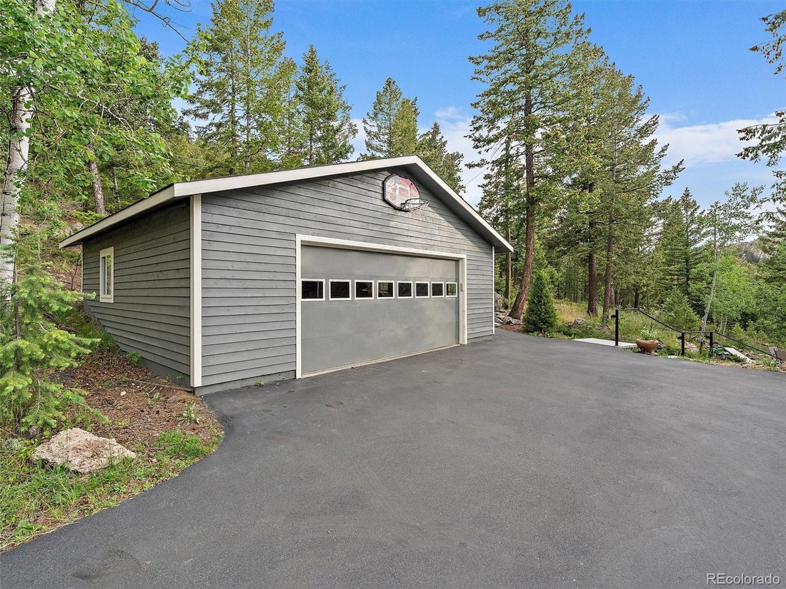 Casa a Evergreen, Colorado, Stati Uniti 4 - 18347046