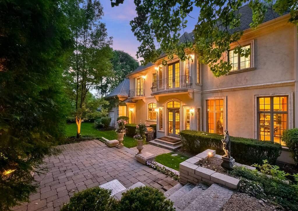 House in Glen Ellyn, Illinois, United States 4 - 18097792