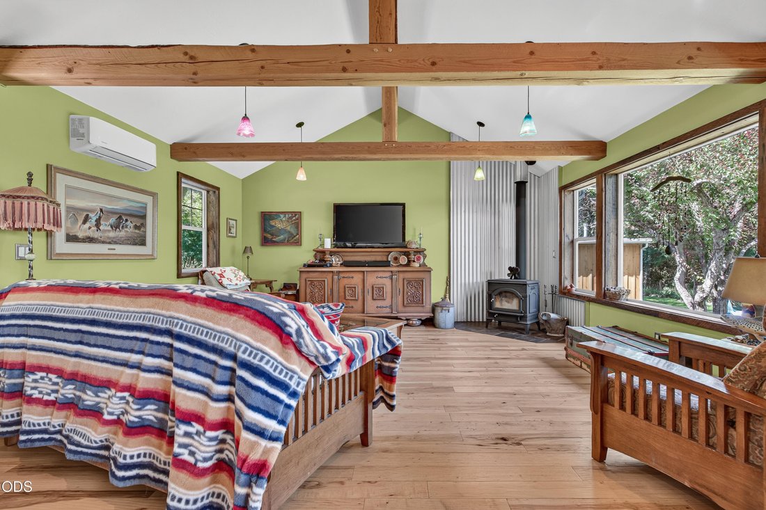 House in Applegate, Oregon, United States 4 - 18346226