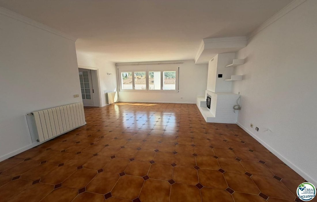 Apartment in Roses, Catalonia, Spain 5 - 18342442
