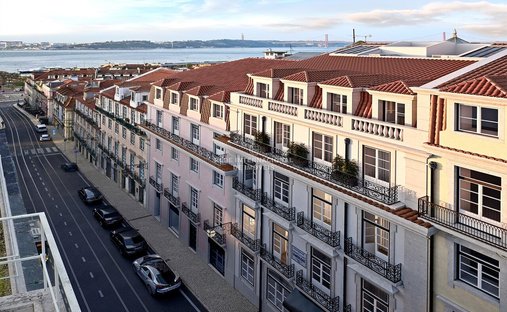 Apartment in Misericordia, Lisbon, Portugal 1