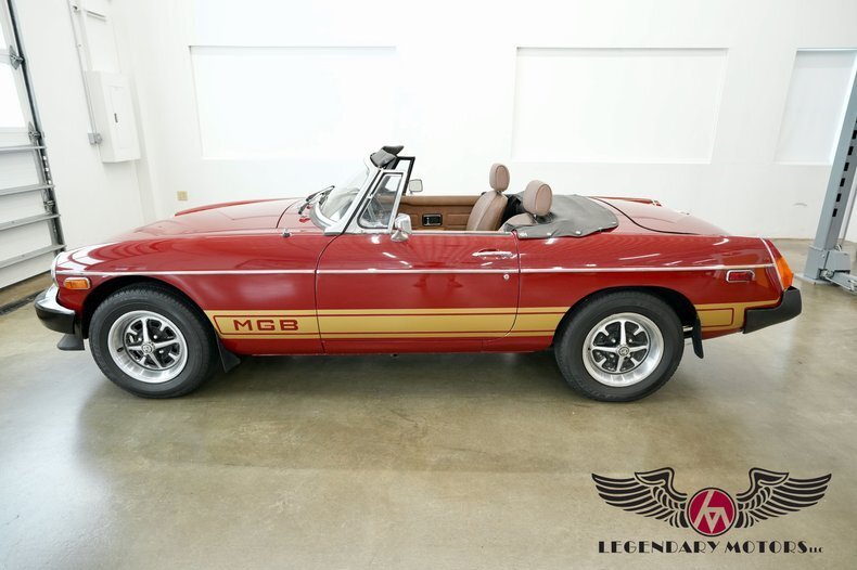 Cabriolet in Rowley, United States 2 - 18344080