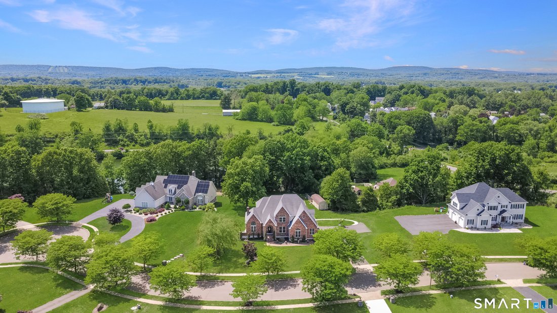 House in Middletown, Connecticut, United States 2 - 18048741