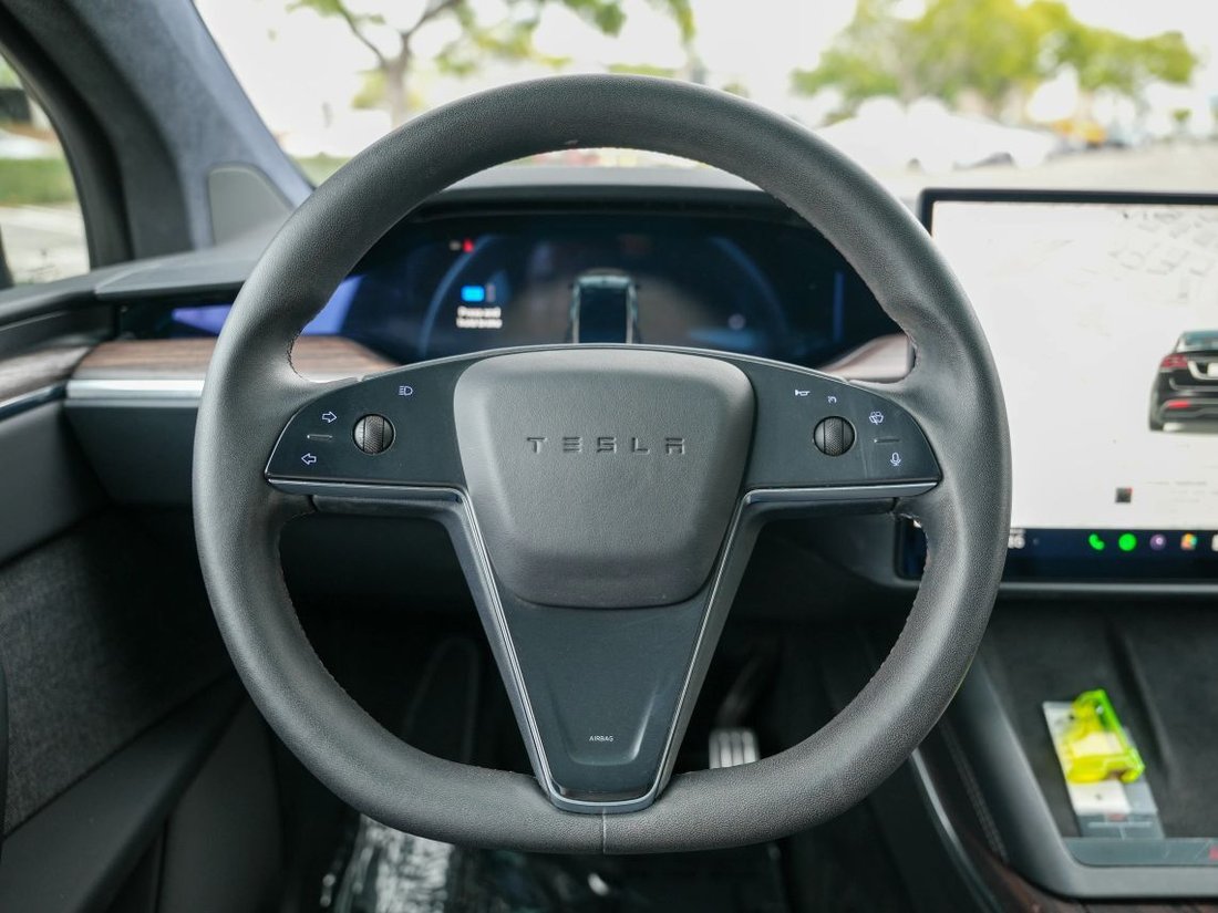 Suv in Costa Mesa, CA, United States 5 - 18190711