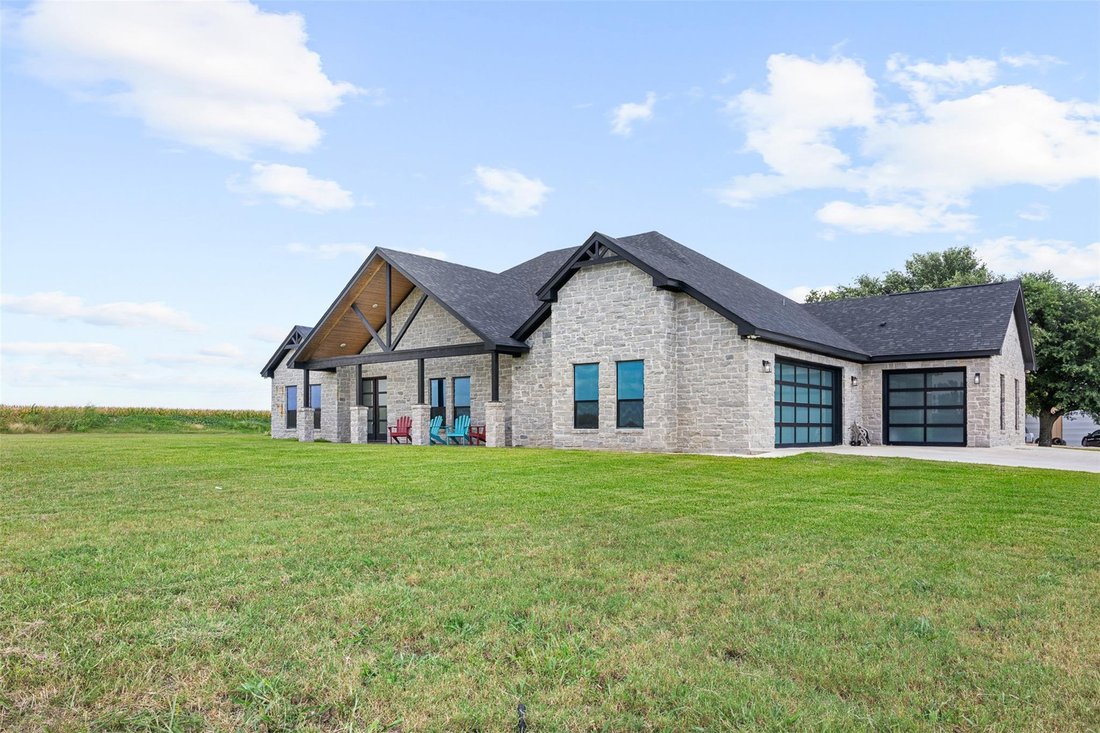 House in Buckholts, Texas, United States 2 - 18342444