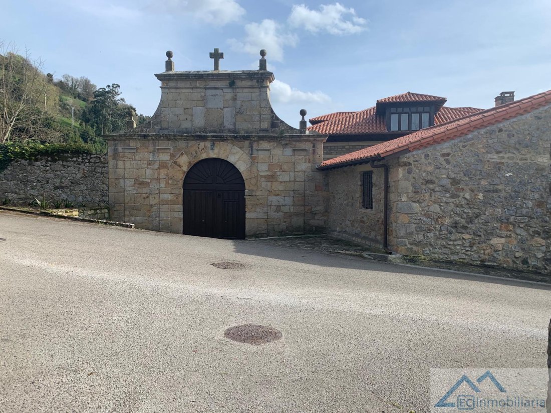 House in Santiurde de Toranzo, Cantabria, Spain 1 - 14275522