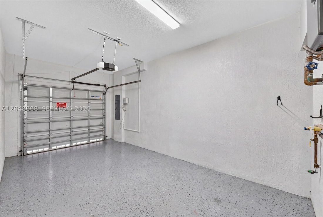 House in Miami Lakes, Florida, United States 4 - 18346412