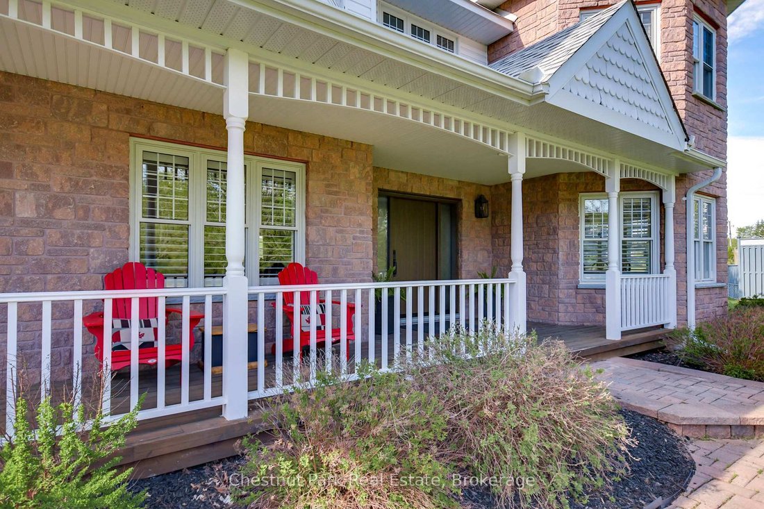 House in Bracebridge, Ontario, Canada 5 - 18325773