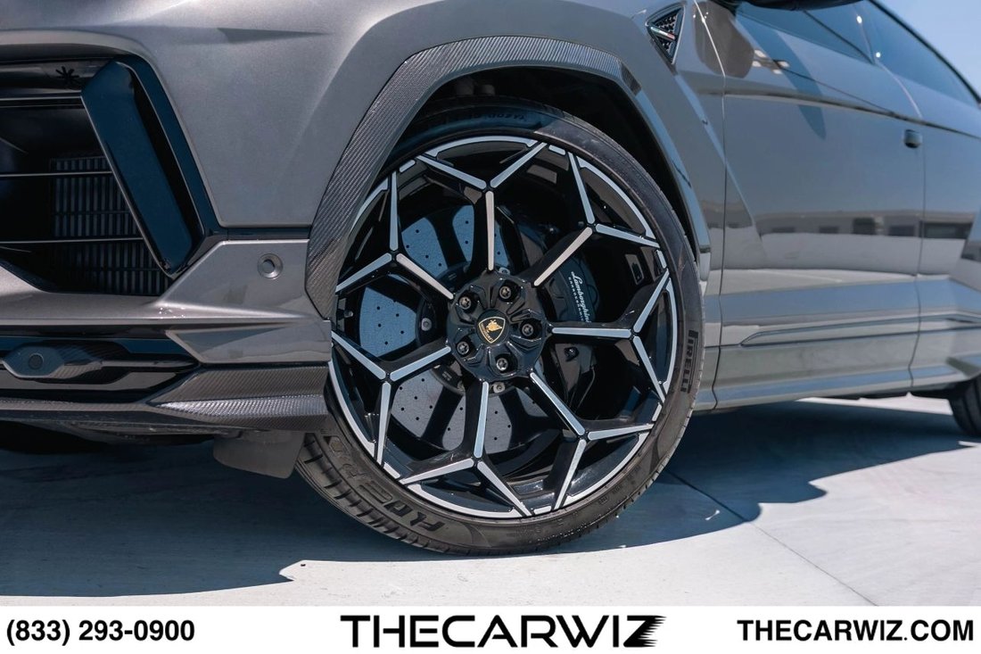 Suv in Las Vegas, NV, United States 3 - 17575577
