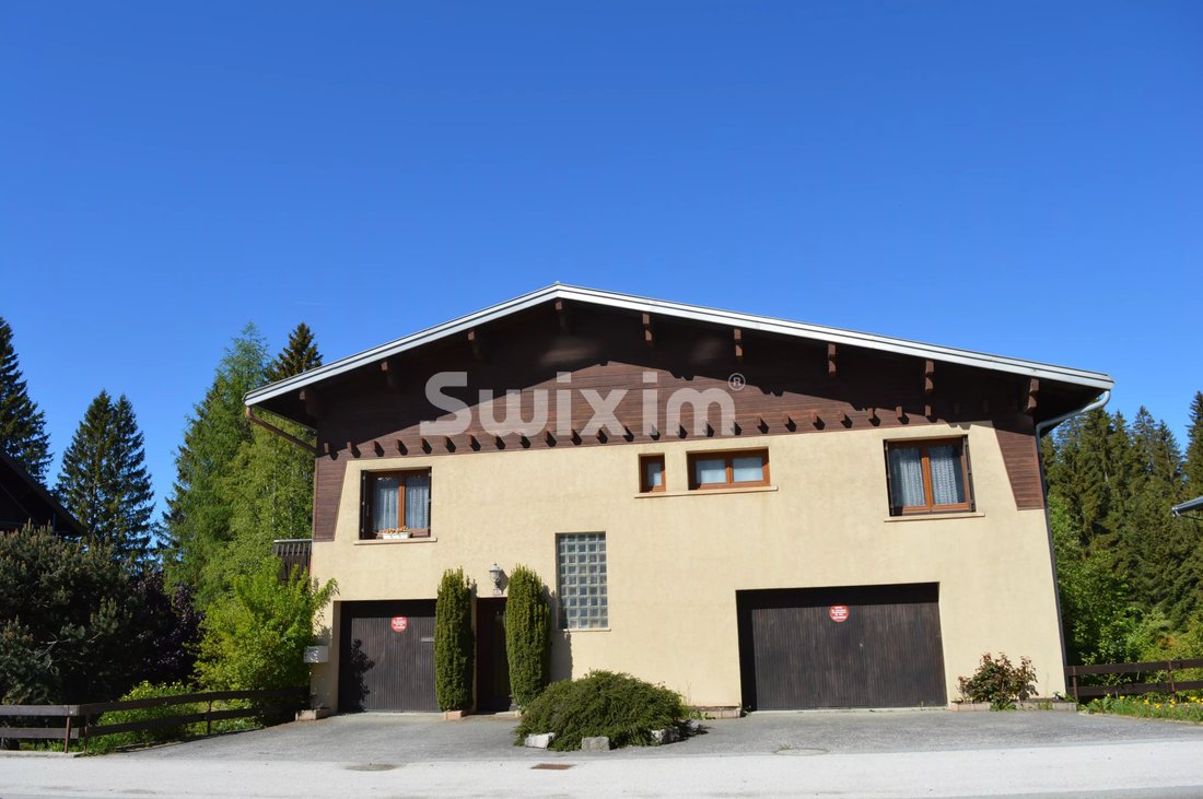 House in Les Rousses, Bourgogne – Franche-Comté, France 1 - 17986140
