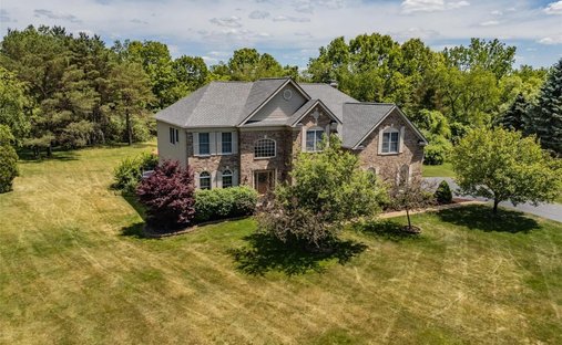 House in Highland Charter Township, Michigan, United States 1