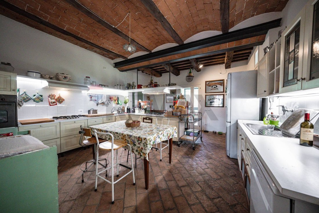 House in Dovadola, Emilia-Romagna, Italy 1 - 18346009
