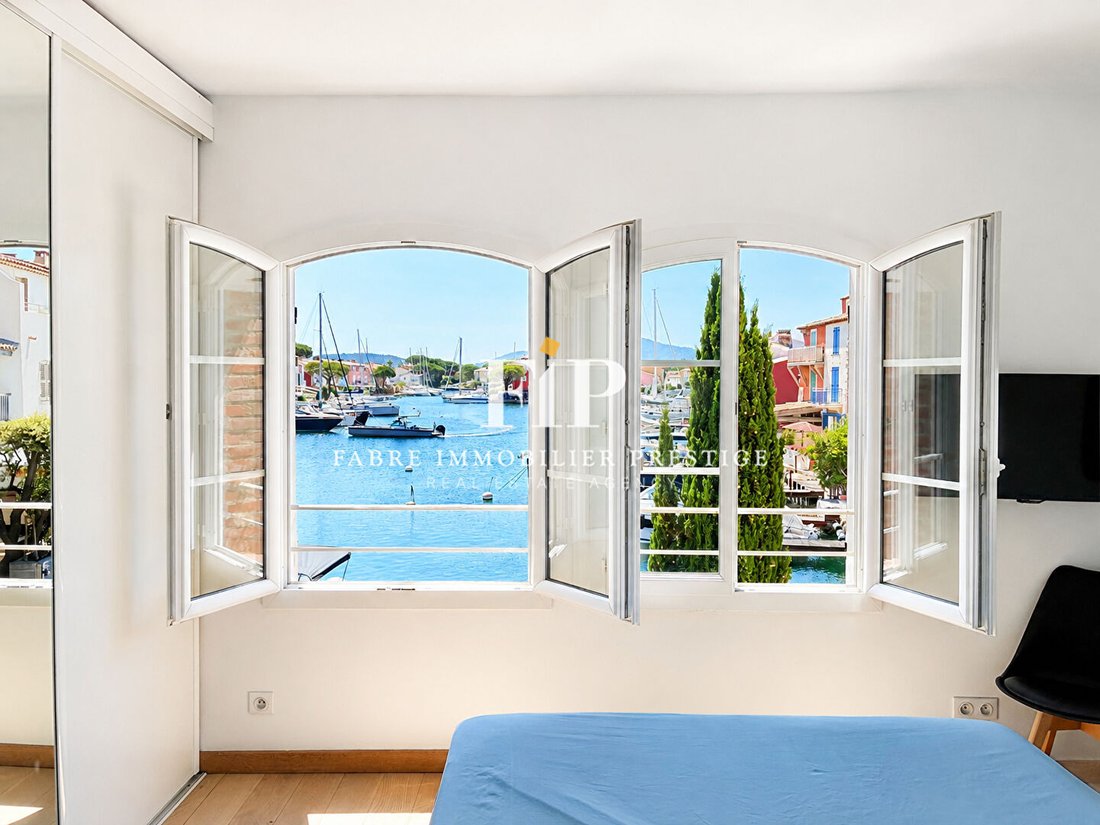 Villa à Port Grimaud, Grimaud, Provence-Alpes-Côte d'Azur 4 - 18344569