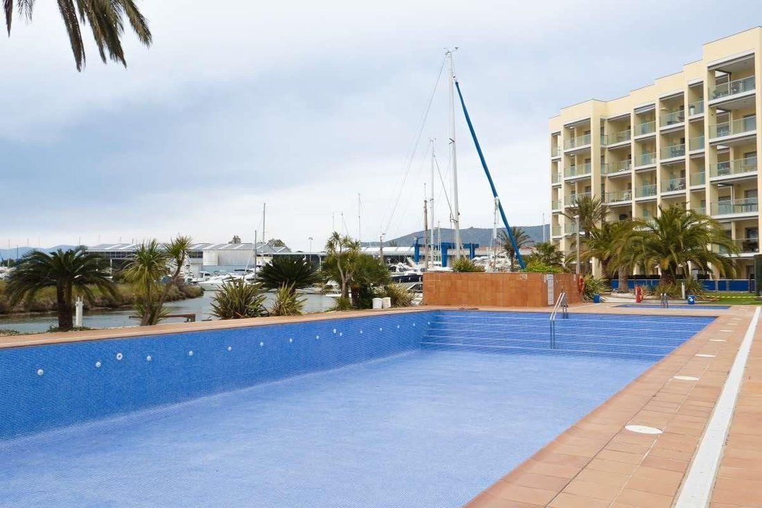 Apartment in Roses, Catalonia, Spain 5 - 18342710