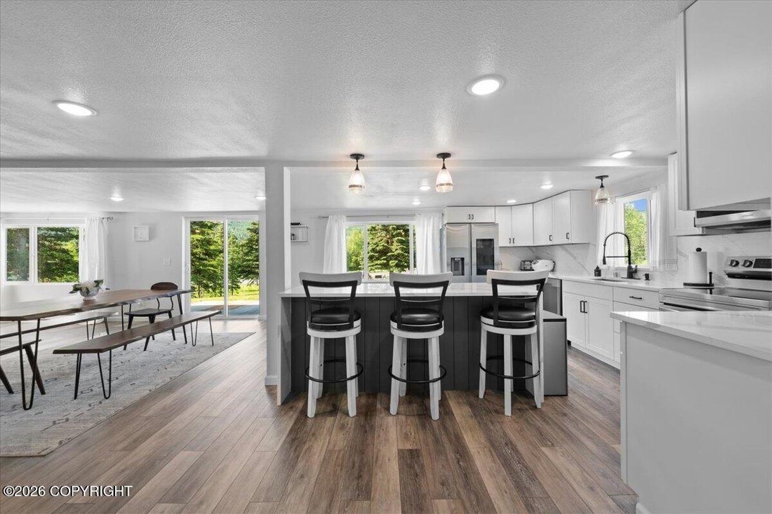 House in Anchorage, Alaska, United States 5 - 18349067