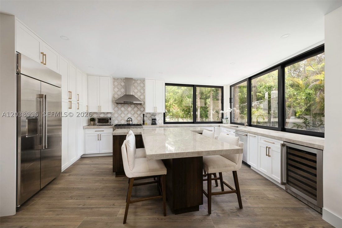House in Miami, Florida, United States 3 - 18349752