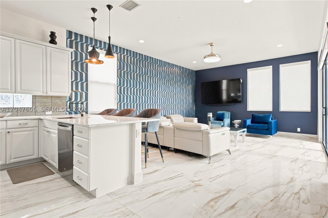 House in Miramar, Florida, United States 5 - 18345454