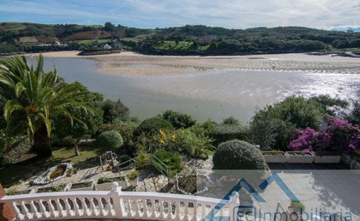 Chalet a Bareyo, Cantabria, Spagna 1