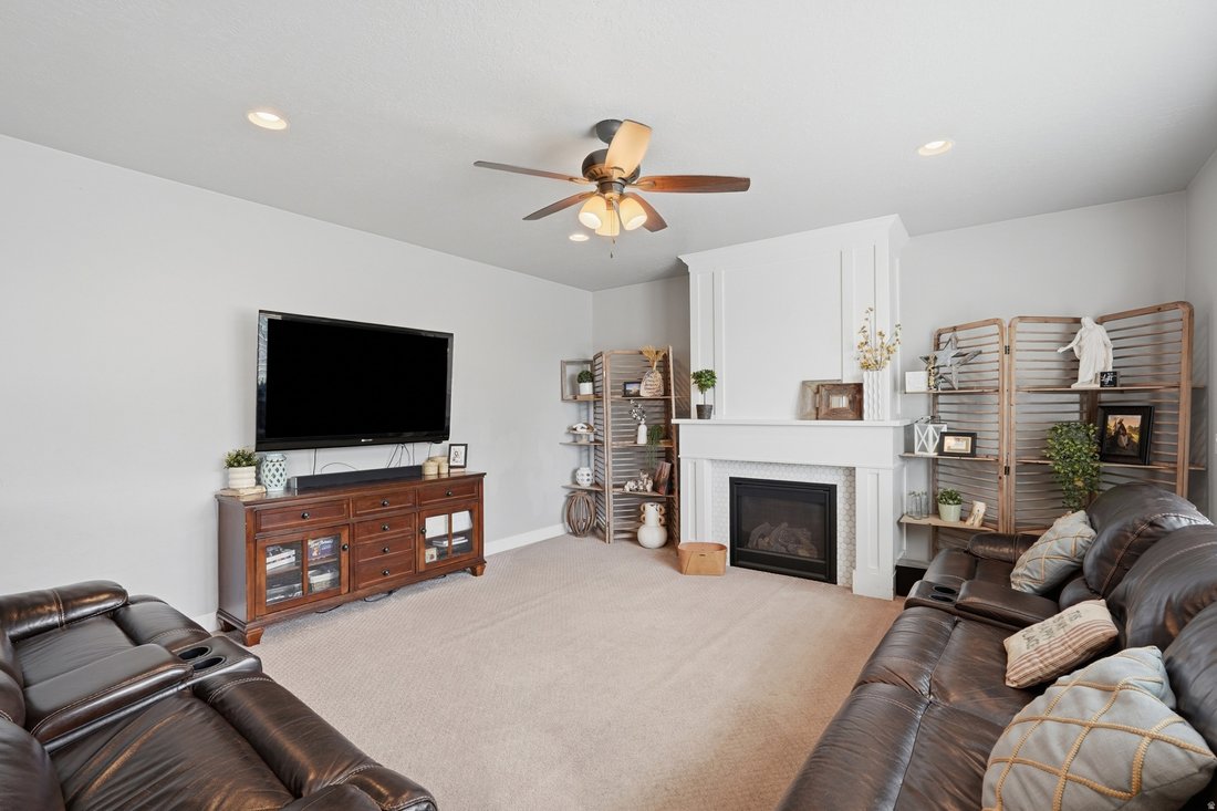 House in Layton, Utah, United States 5 - 18349298