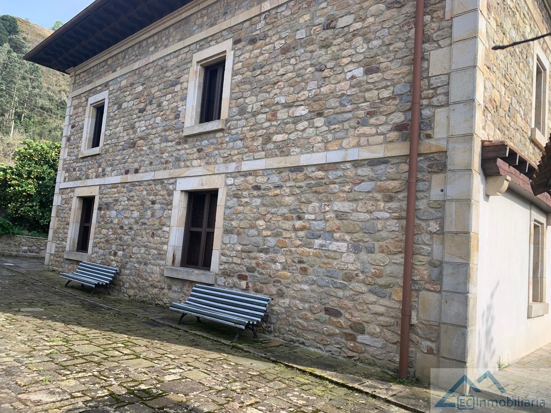House in Santiurde de Toranzo, Cantabria, Spain 5 - 14275522