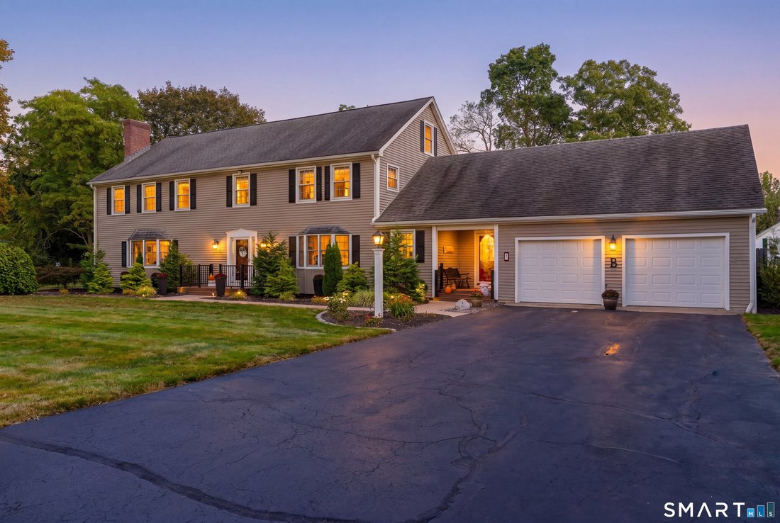 House in Thompson, Connecticut, United States 2 - 17673792