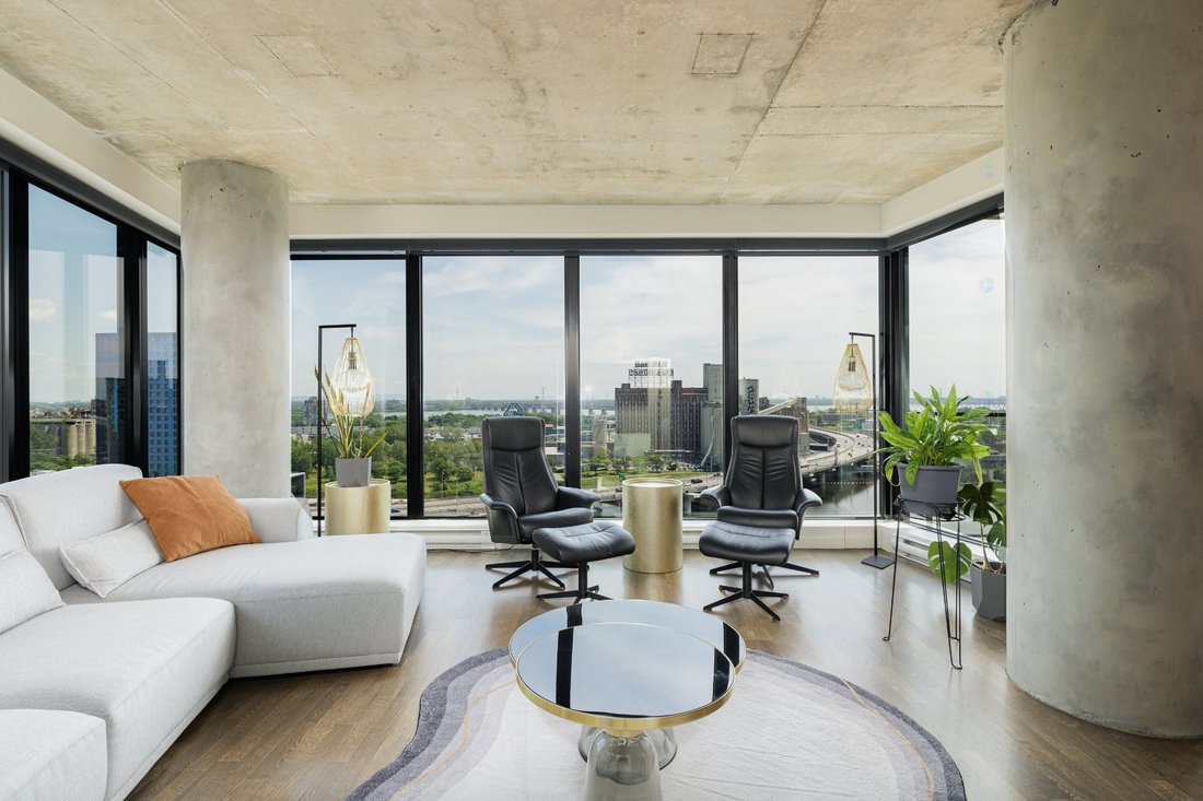 Condo in Montréal, Quebec, Canada 3 - 18342611