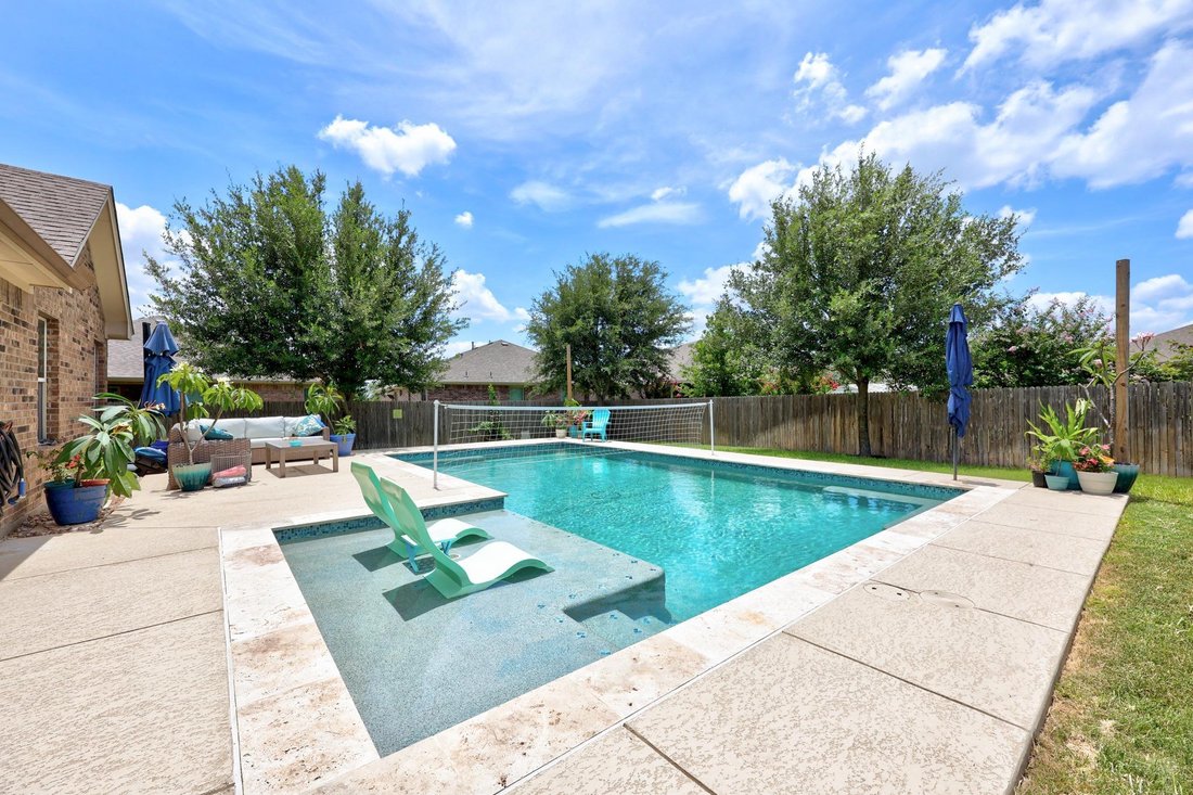 House in Leander, Texas, United States 2 - 18349774