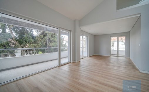 Wohnung in Carcavelos und Parede, Lissabon, Portugal 1