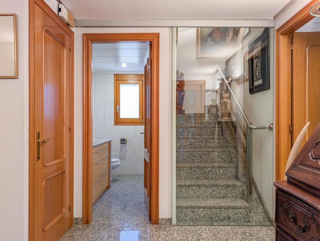 Villa in Banyoles (District), Banyoles, Spain 5 - 18342821