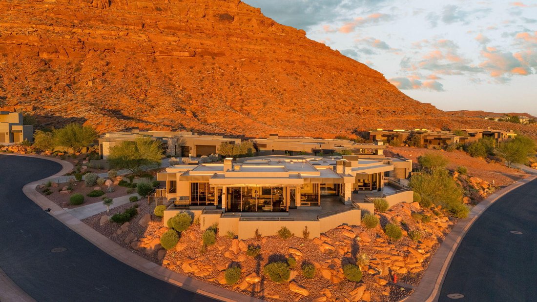 House in St. George, Utah, United States 2 - 18329409