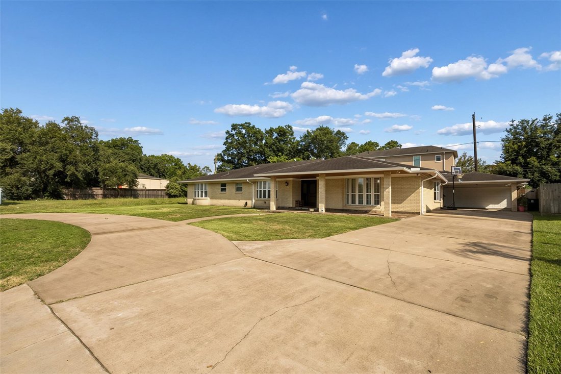 House in Houston, Texas, United States 2 - 18342349