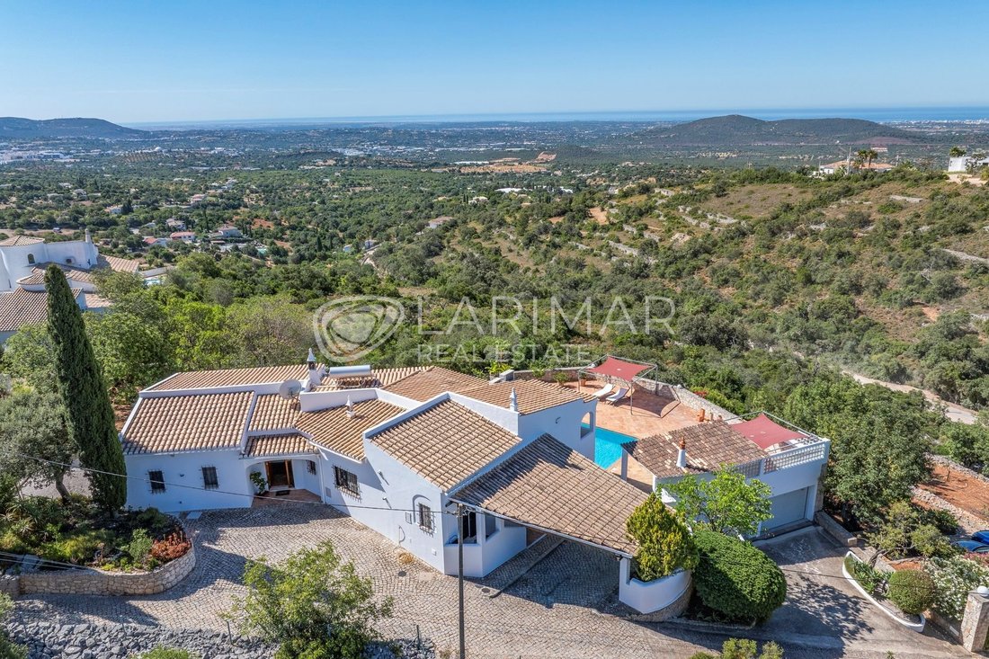 Villa in Loule (Sao Sebastiao), Algarve, Portugal 1 - 18343305