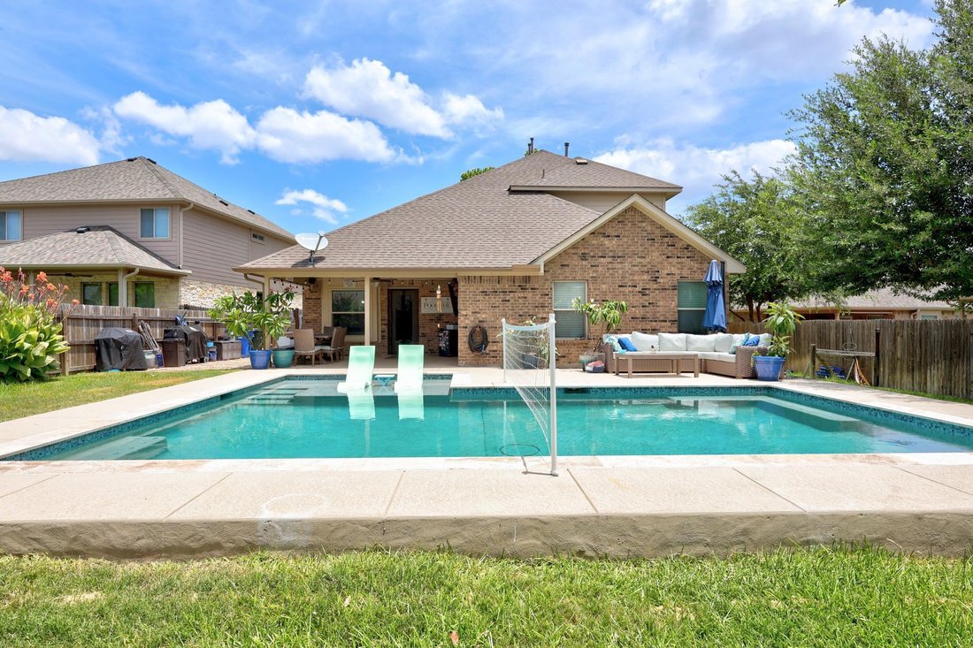 House in Leander, Texas, United States 3 - 18349774