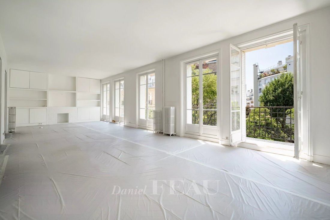 Apartment in Muette Sud, Paris 16e Arrondissement, Paris 2 - 18349791