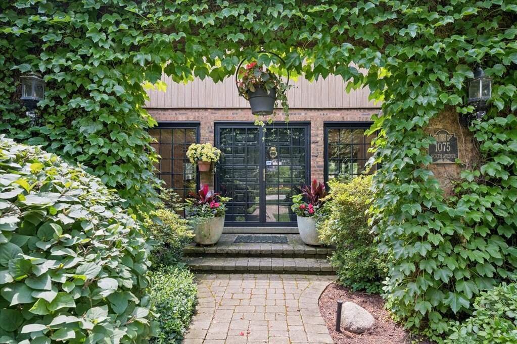 Casa a Riverwoods, Illinois, Stati Uniti 2 - 18346211