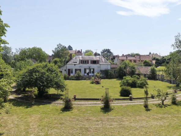 House in Jouars-Pontchartrain, Ile-de-France, France 1 - 18345663