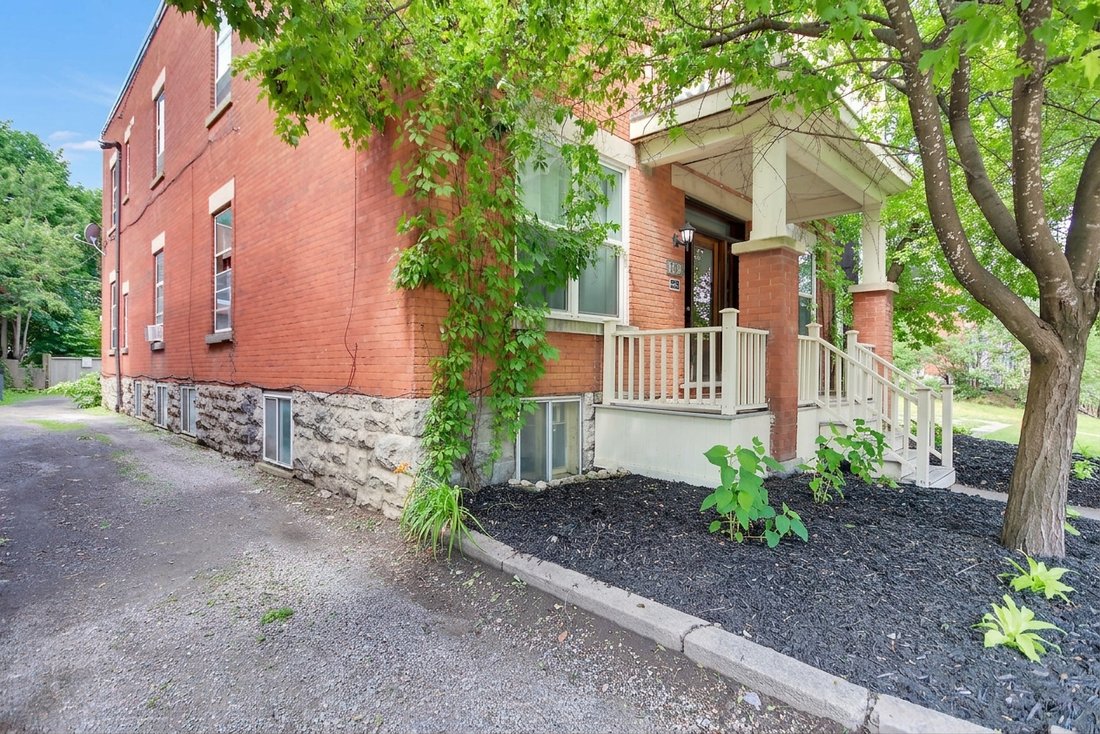 Ottawa, Ontario, Canada 3 - 16874555