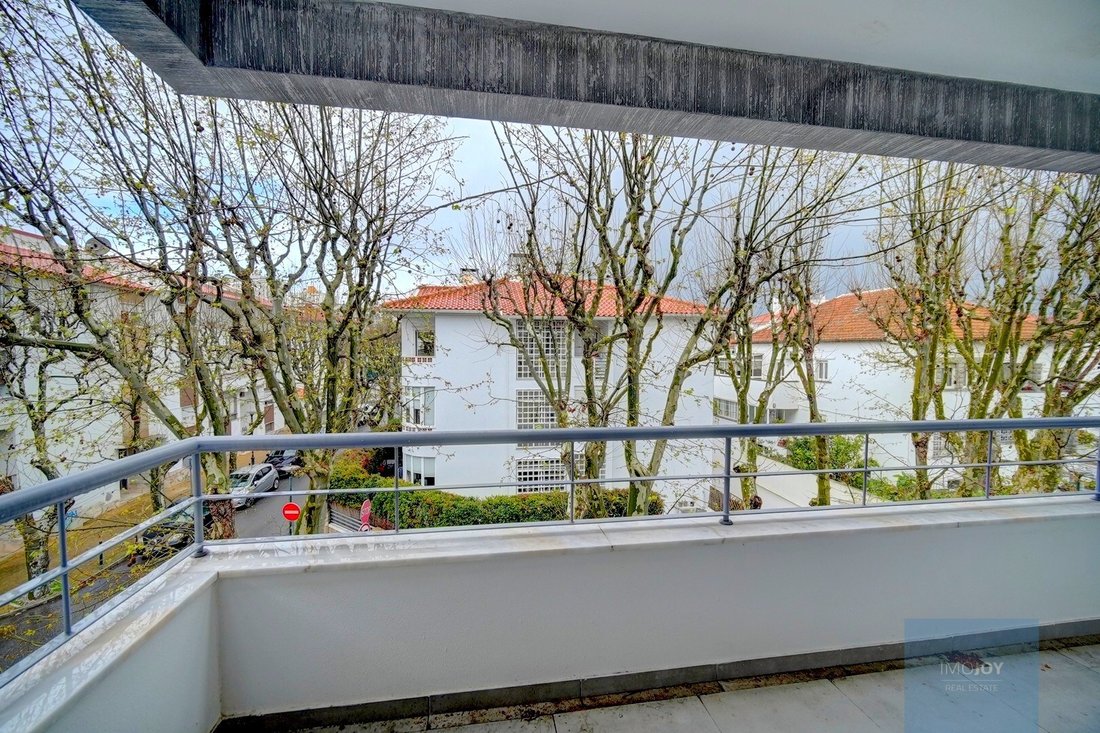 Apartment in Carcavelos e Parede, Lisbon, Portugal 5 - 18342950