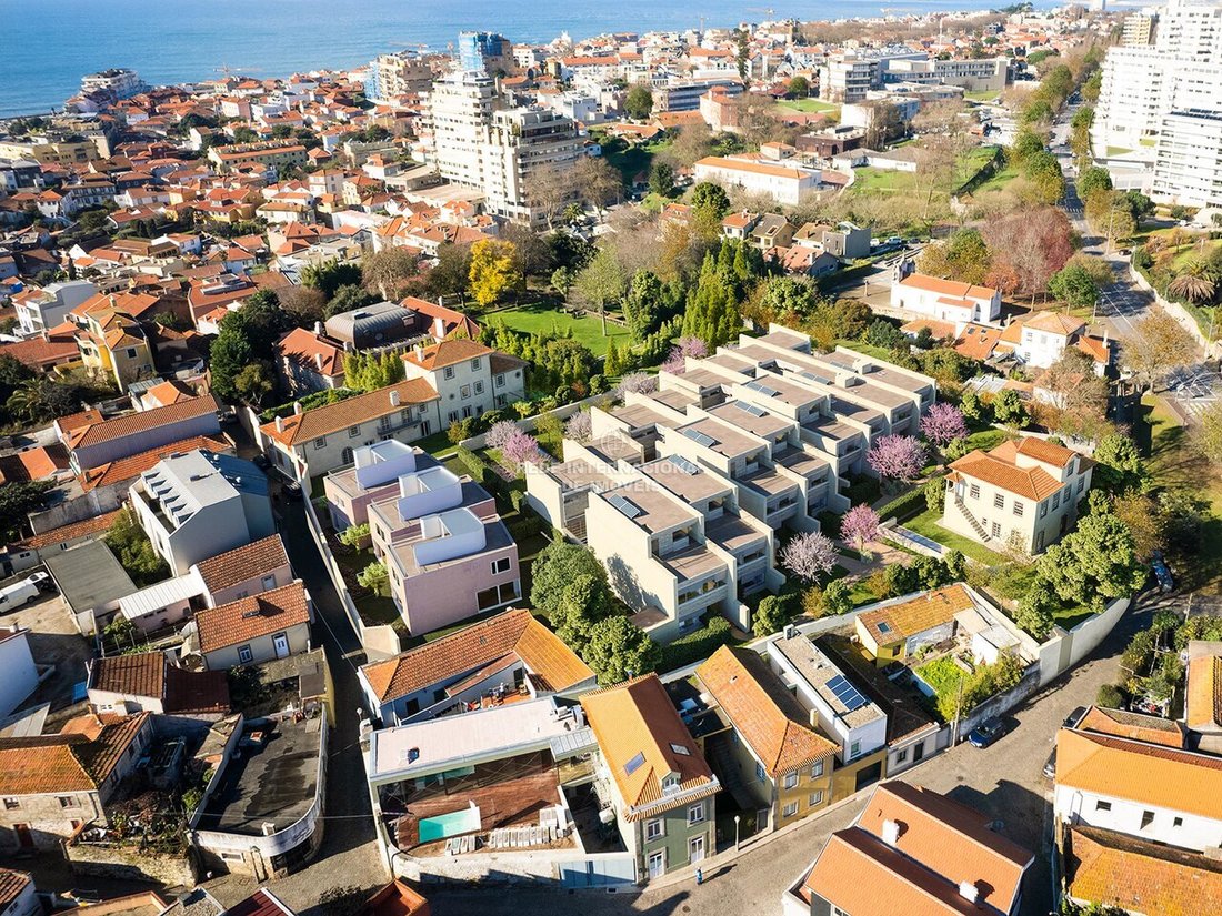 Apartment in Aldoar, Foz do Douro e Nevogilde, Porto District, Portugal 1 - 18014670